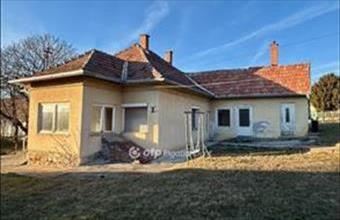 Eladó Budajenői lakóövezeti telek hirdetés (73524674)