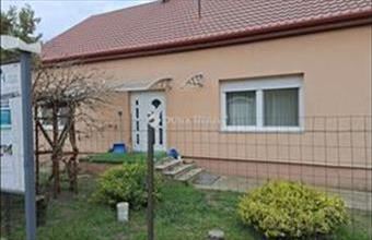 Eladó Erdőkertesi családi ház hirdetés (76876494)
