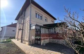 Eladó Kisvárdai családi ház hirdetés (35436132)