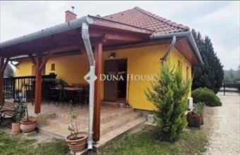 Eladó Váci családi ház hirdetés (99973714)