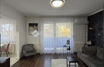 Eladó Debreceni csúsztatott zsalus lakás hirdetés (43477229)