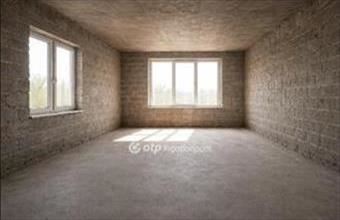 Eladó Budapest III. kerületi családi ház hirdetés (39637192)