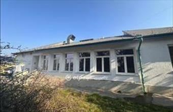 Eladó Vecsési üzlethelyiség utcafronton hirdetés (49578643)