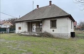 Eladó Izsáki családi ház hirdetés (34984274)