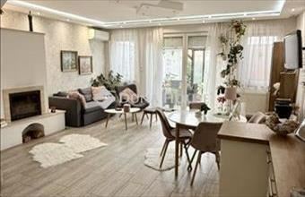 Eladó Vecsési sorház hirdetés (93473623)