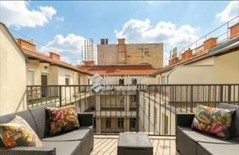 Eladó Budapest VI. kerületi tégla lakás hirdetés (49138252)