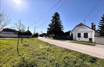 Eladó Győri családi ház hirdetés (19425438)