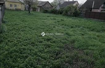 Eladó Bajai lakóövezeti telek hirdetés (68958648)