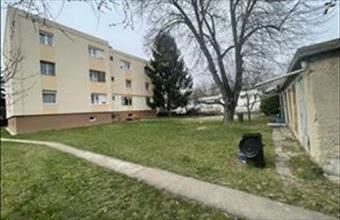 Eladó Veszprémi tégla lakás hirdetés (97692446)