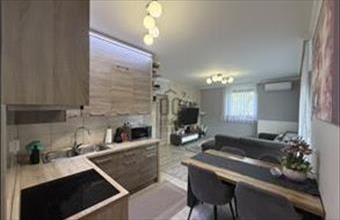 Eladó Nyíregyházai tégla lakás hirdetés (96547493)