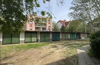 Kiadó Debreceni egyedi garázs hirdetés (25847737)