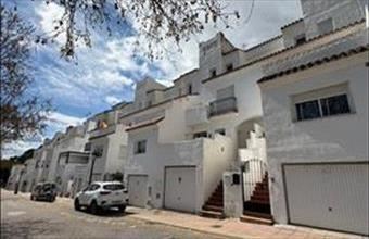 Eladó Spanyolországi sorház hirdetés (63993367)