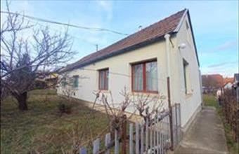 Eladó Győri családi ház hirdetés (42347266)
