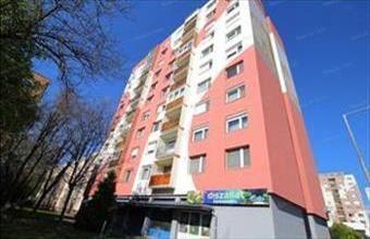 Eladó Mosonmagyaróvári panel lakás hirdetés (32384713)