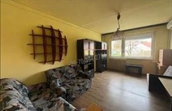 Eladó Oroszlányi panel lakás hirdetés (79484612)