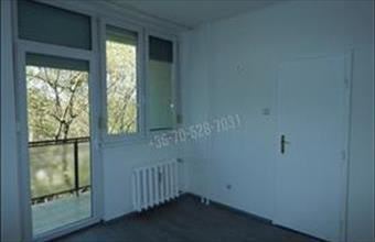 Eladó Tatabányai tégla lakás hirdetés (23344776)