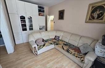 Eladó Péceli házrész hirdetés (13443459)