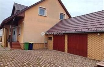 Eladó Tóalmási családi ház hirdetés (44735673)