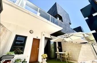 Eladó Spanyolországi sorház hirdetés (24354346)