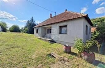 Eladó Mikosszéplaki családi ház hirdetés (37999364)