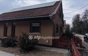 Eladó Békéscsabai családi ház hirdetés (47888839)