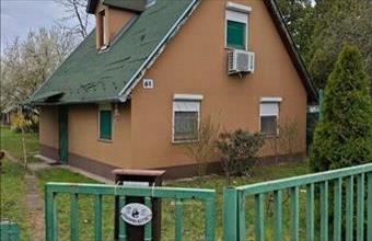 Eladó Szalkszentmártoni hétvégi ház hirdetés (99549446)
