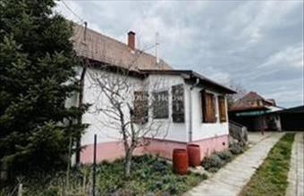 Eladó Vecsési családi ház hirdetés (22576837)