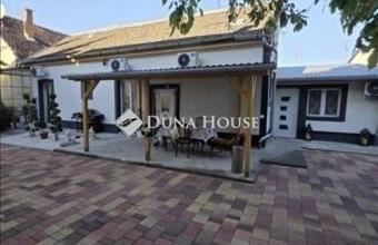 Eladó Budapest XX. kerületi házrész hirdetés (98494224)