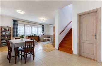 Eladó Budapest XVIII. kerületi családi ház hirdetés (95449559)