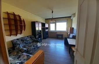 Eladó Oroszlányi panel lakás hirdetés (43733495)