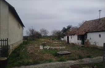 Eladó Csóti családi ház hirdetés (32227267)