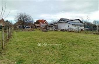 Eladó Pápai lakóövezeti telek hirdetés (84919464)