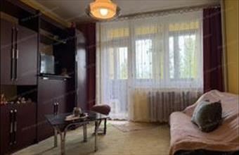 Eladó Szolnoki panel lakás hirdetés (91552752)