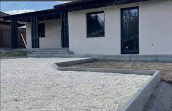 Eladó Ócsai családi ház hirdetés (33443944)