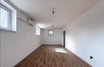 Eladó Váci tégla lakás hirdetés (23823493)