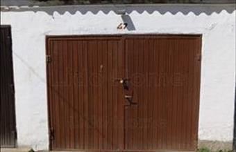 Eladó Dombóvári egyedi garázs hirdetés (95595531)