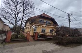 Eladó Tatabányai családi ház hirdetés (82545591)