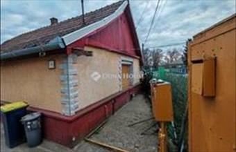 Eladó Tápiószecsői családi ház hirdetés (79697443)