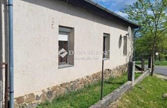 Eladó Becskei családi ház hirdetés (97254315)