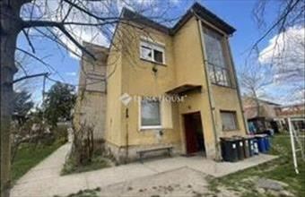 Eladó Péceli tégla lakás hirdetés (79345763)