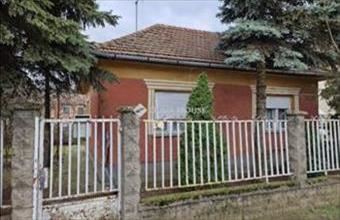 Eladó Monorierdői családi ház hirdetés (56457673)
