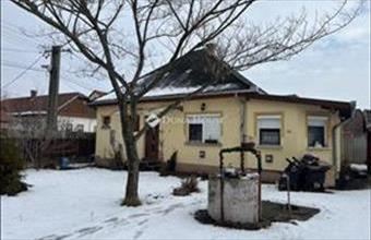 Eladó Adácsi családi ház hirdetés (49693393)