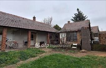 Eladó Solti családi ház hirdetés (46312663)