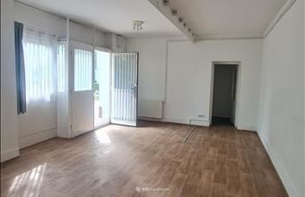 Eladó Budapest X. kerületi üzlethelyiség utcafronton hirdetés (38335939)