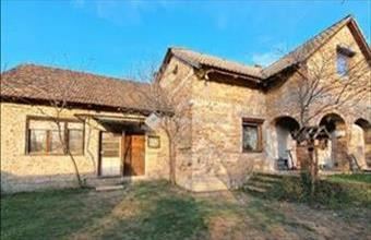 Eladó Kajárpéci családi ház hirdetés (77868354)