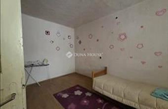 Eladó Pusztaszeri családi ház hirdetés (52484377)