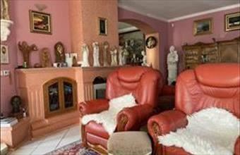 Eladó Budapest III. kerületi családi ház hirdetés (26152333)