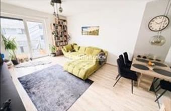 Eladó Soproni tégla lakás hirdetés (55886524)