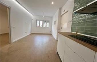 Eladó Spanyolországi tégla lakás hirdetés (74346357)