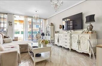 Eladó Spanyolországi sorház hirdetés (75521737)